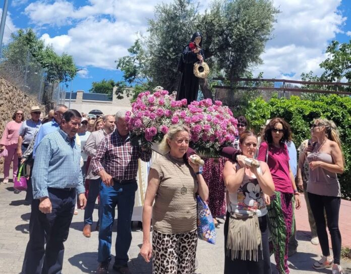 Procesión de Santa Rita
