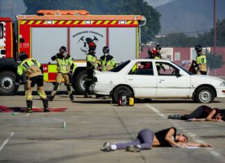 El 061 de Almería coordina un simulacro para entrenar la atención a emergencias