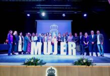 Huércal de Almería reconoce a cinco referentes locales en la Gala de la Mujer