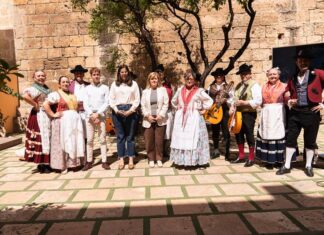 Huécija reunirá música, baile y tradición en la primera edición de su Festival Nacional de Folklore