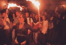 Almócita se llena de magia otro año más con la Noche de los Candiles