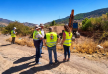 Fondón mejora su acceso oeste desde la A-348 con una nueva vía de servicio y una rotonda