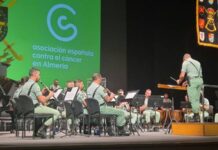 La Legión recauda fondos para la investigación contra el cáncer con un concierto benéfico